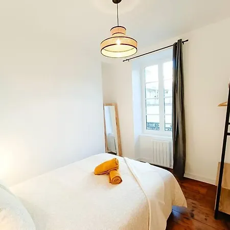 Cosy Calypso 2Ch - Quartier Des Halles & Parking Pau Extérieur photo