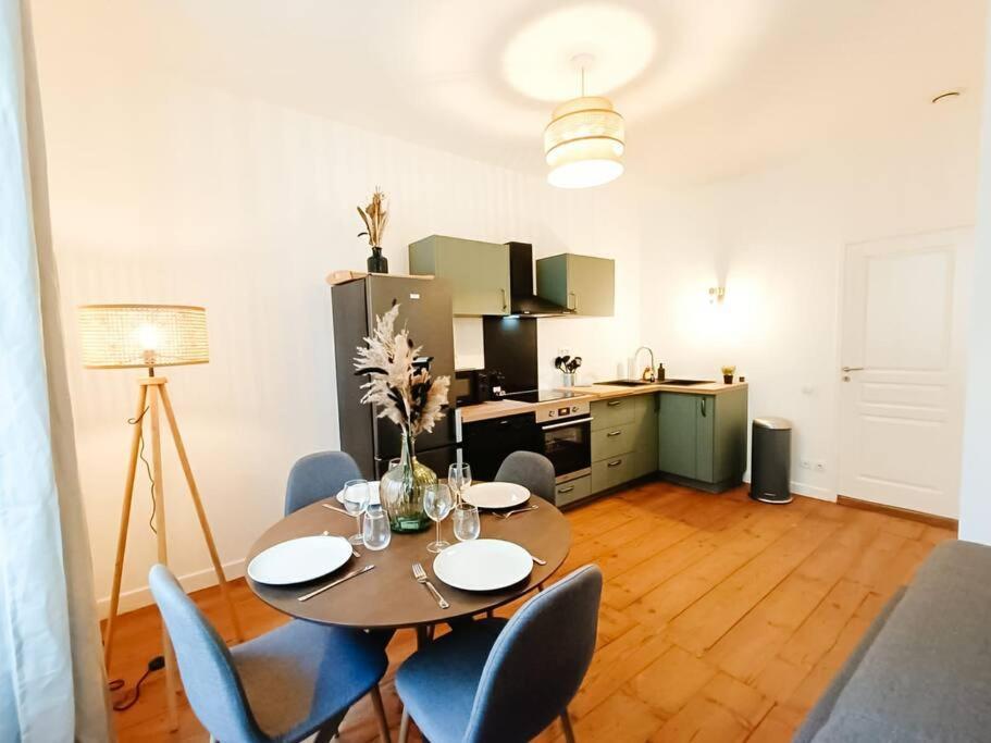 Cosy Calypso 2ch - Quartier Des Halles & Parking Appartement *
