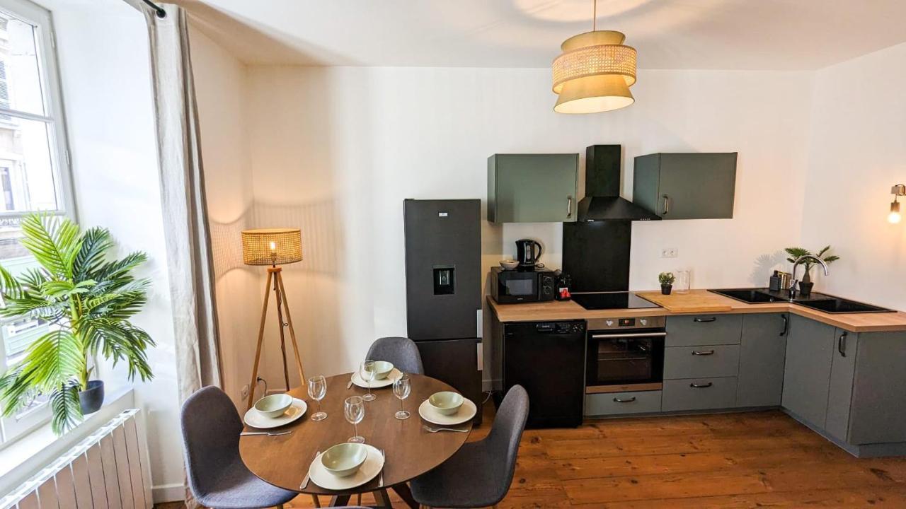 Cosy Calypso 2ch - Quartier Des Halles & Parking Appartement